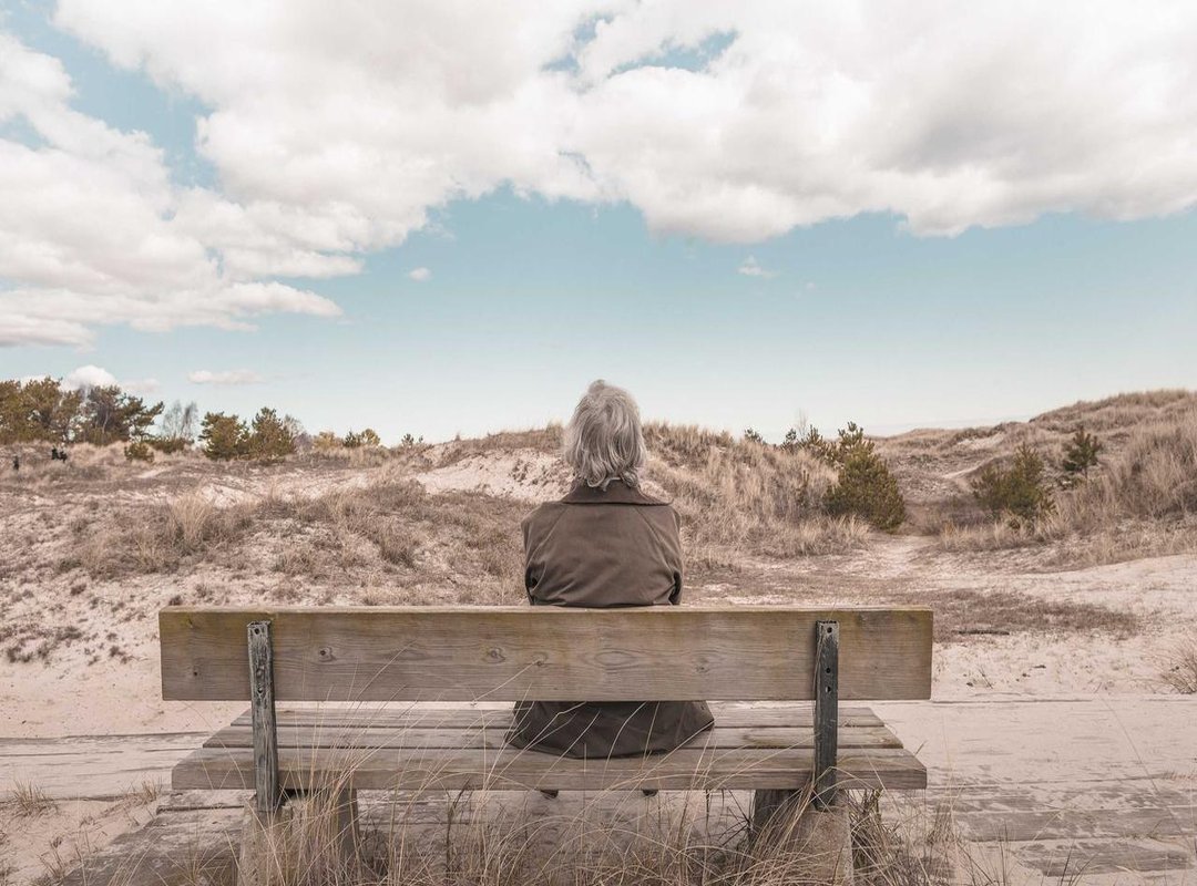 Analyzing the Budget Airline Hubs: Gatwick (LGW) and Stansted (STN)