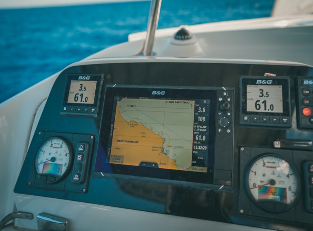 How to Use Digital Maps for Safer, Smarter Cruising